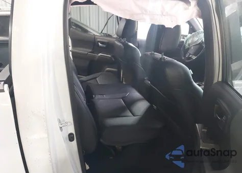 2021 Toyota Tacoma Trd Pro z USA, uszkodzony, nr VIN 3TYCZ5AN6MT019962